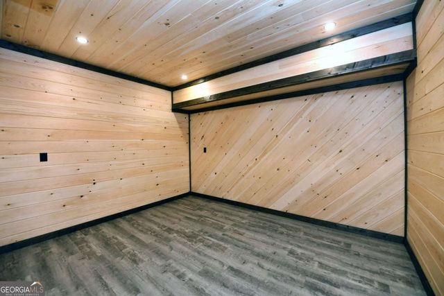 391 Crabapple Lane, Mineral Bluff, GA 30559