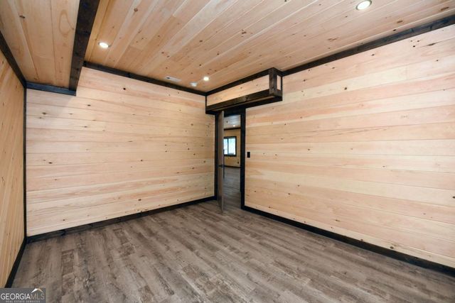 391 Crabapple Lane, Mineral Bluff, GA 30559