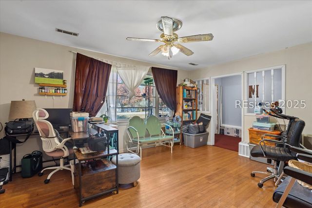 105 Furman Nixville Pkwy, Estill, SC 29918