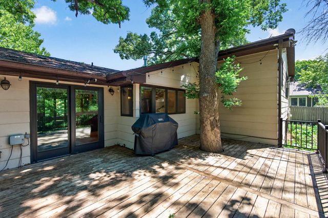 5590 Matterhorn Drive NE, Fridley, MN 55432