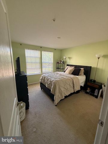 14838 MASON CREEK CIR, Woodbridge, VA 22191