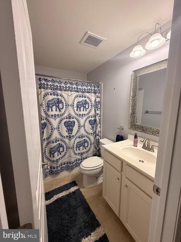 14838 MASON CREEK CIR, Woodbridge, VA 22191
