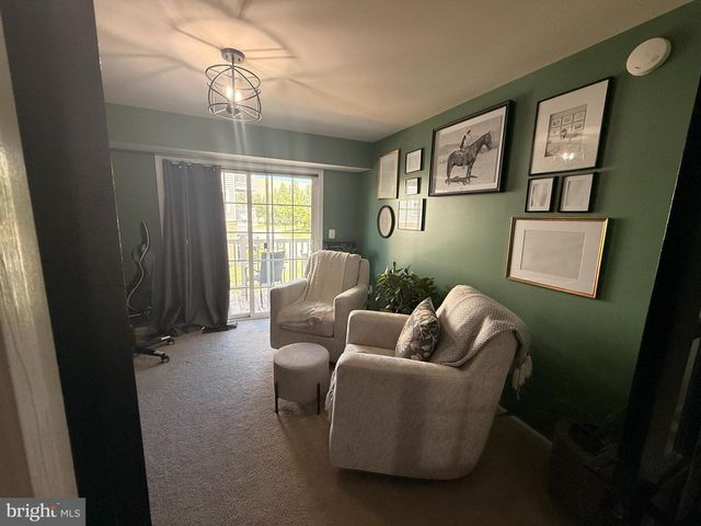 14838 MASON CREEK CIR, Woodbridge, VA 22191