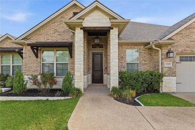 3220 Middleburg Green, Bryan, TX 77808