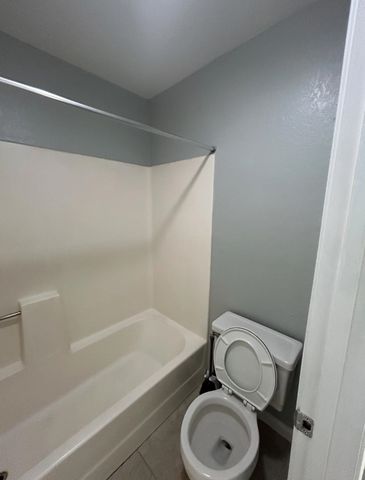 29629 29629 Mountain Oak Ct 50, Hayward, CA 94544