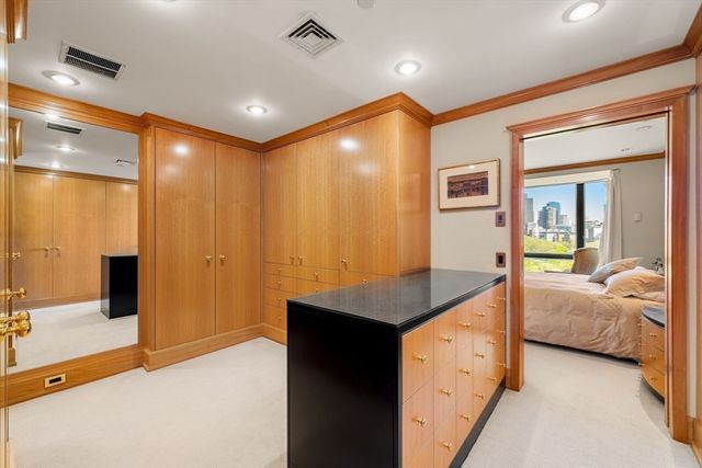 2 Commonwealth Ave 14B, Boston, MA 02116