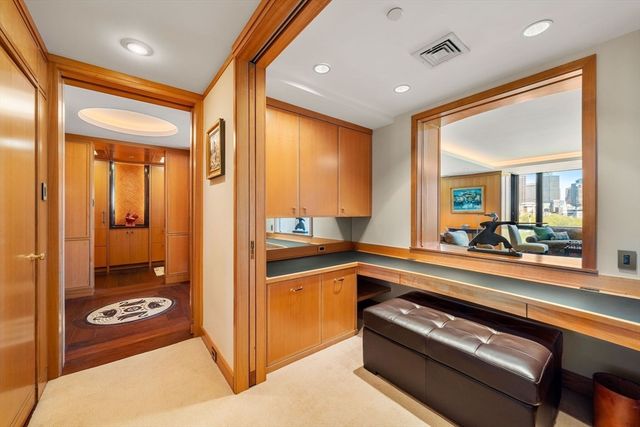 2 Commonwealth Ave 14B, Boston, MA 02116