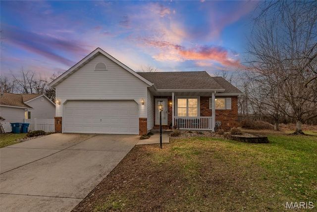 37 Jennifer Drive, Glen Carbon, IL 62034