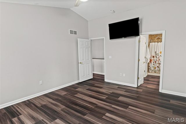 37 Jennifer Drive, Glen Carbon, IL 62034