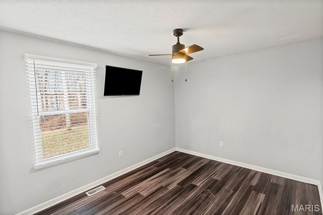 37 Jennifer Drive, Glen Carbon, IL 62034