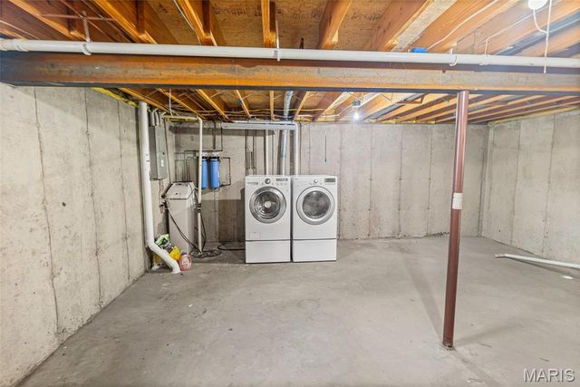 37 Jennifer Drive, Glen Carbon, IL 62034