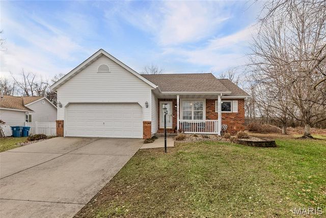37 Jennifer Drive, Glen Carbon, IL 62034