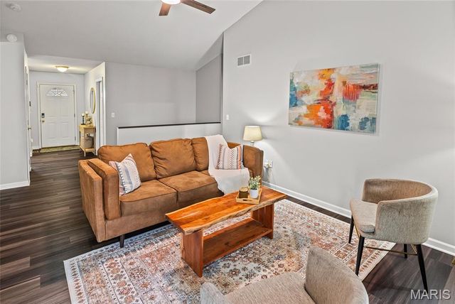 37 Jennifer Drive, Glen Carbon, IL 62034