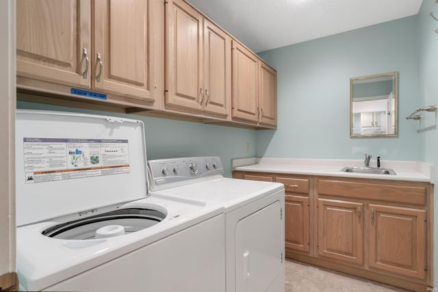 2821 Emerald Lake Drive, Fort Wayne, IN 46804