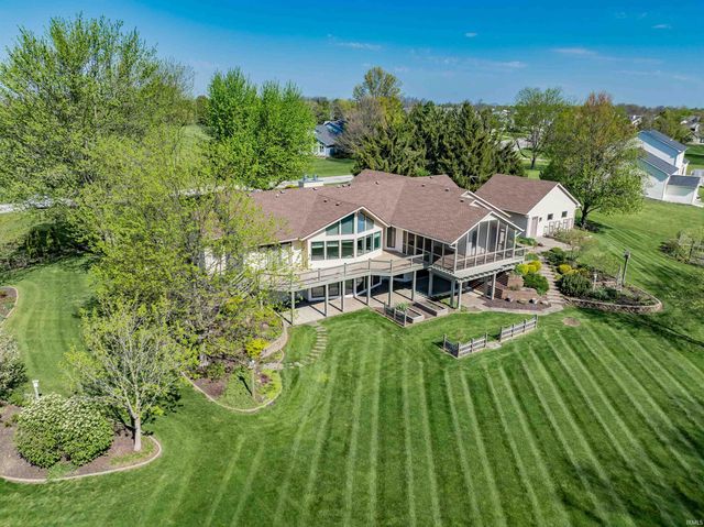 2821 Emerald Lake Drive, Fort Wayne, IN 46804