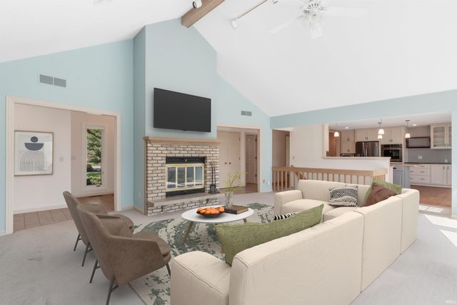 2821 Emerald Lake Drive, Fort Wayne, IN 46804