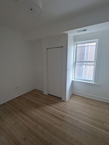 1945 W Augusta Avenue 1W, Chicago, IL 60622