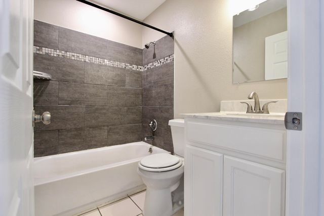 200 White Street, 6, Niceville, FL 32578