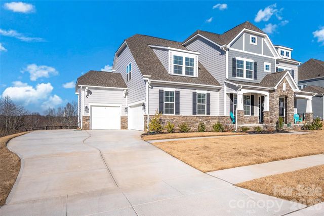309 W Waterlynn Road, Mooresville, NC 28117