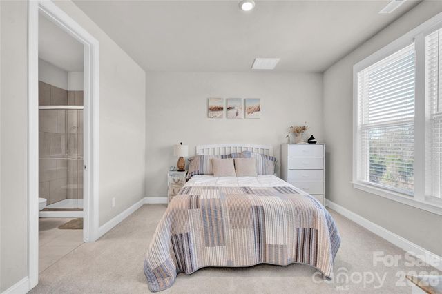 309 W Waterlynn Road, Mooresville, NC 28117