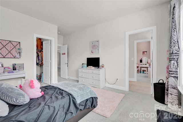 309 W Waterlynn Road, Mooresville, NC 28117