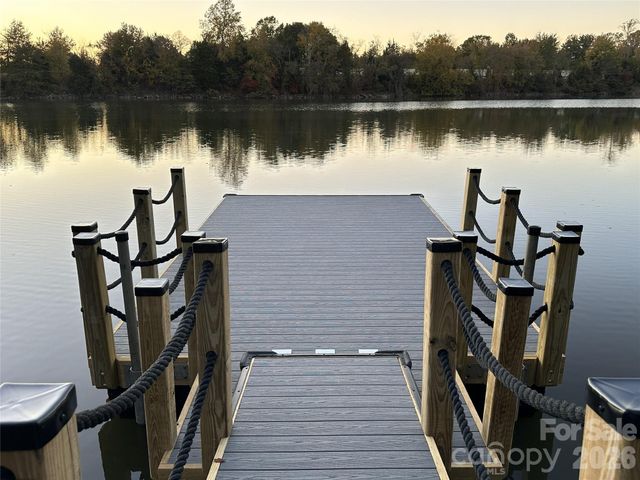 309 W Waterlynn Road, Mooresville, NC 28117