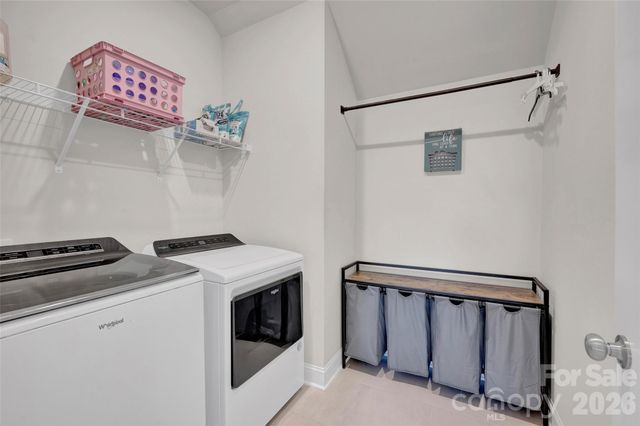 309 W Waterlynn Road, Mooresville, NC 28117