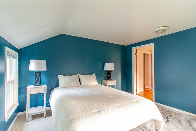 100 Newcastle Road, Rochester, NY 14610