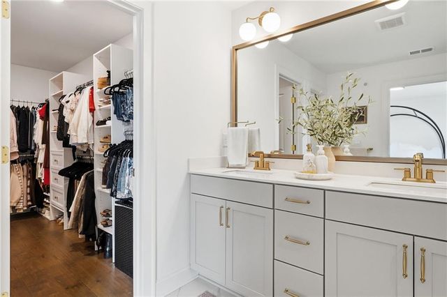 808 Mackay Creek, Woodstock, GA 30188