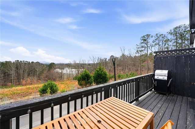 808 Mackay Creek, Woodstock, GA 30188