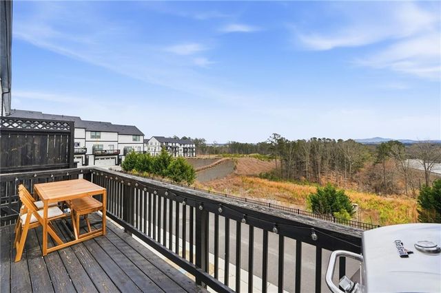 808 Mackay Creek, Woodstock, GA 30188