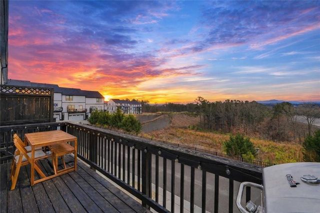 808 Mackay Creek, Woodstock, GA 30188