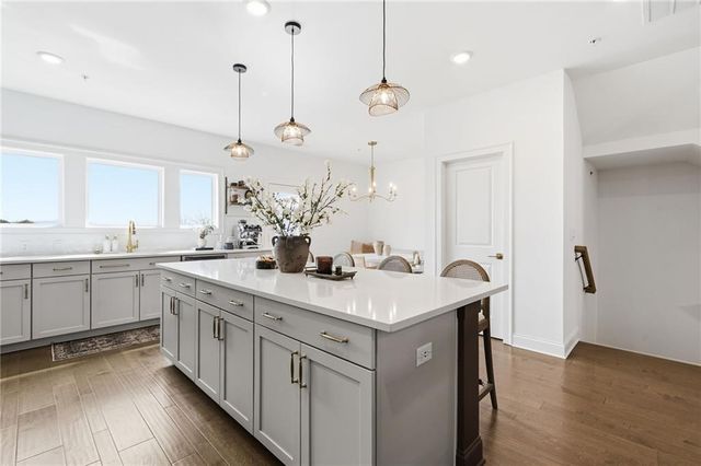 808 Mackay Creek, Woodstock, GA 30188