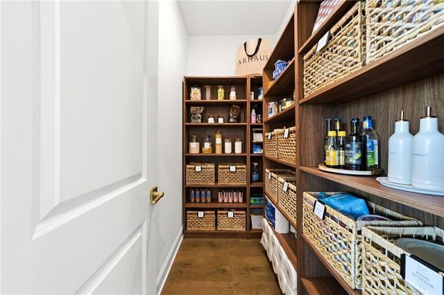 808 Mackay Creek, Woodstock, GA 30188