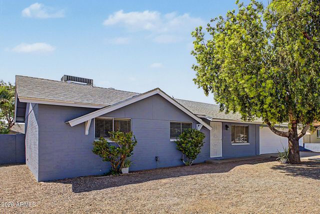 8128 N 41ST Drive N, Phoenix, AZ 85051