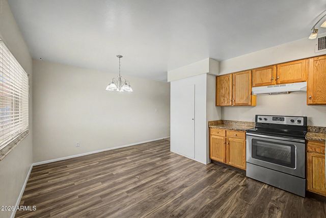 8128 N 41ST Drive N, Phoenix, AZ 85051