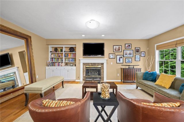 1 Elatia Circle, Pittsford, NY 14534