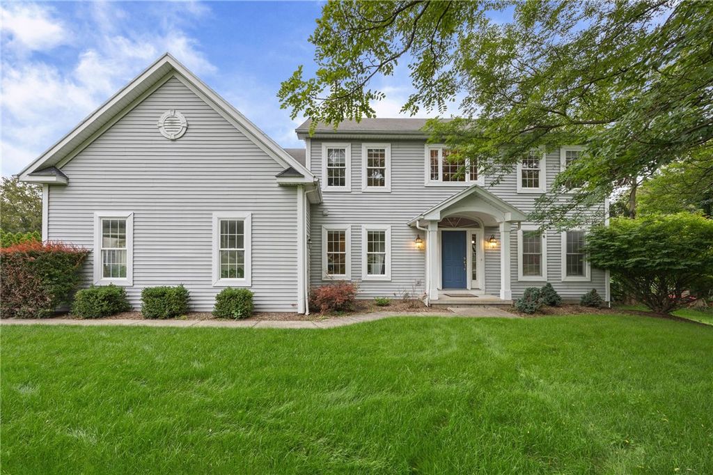 1 Elatia Circle, Pittsford, NY 14534