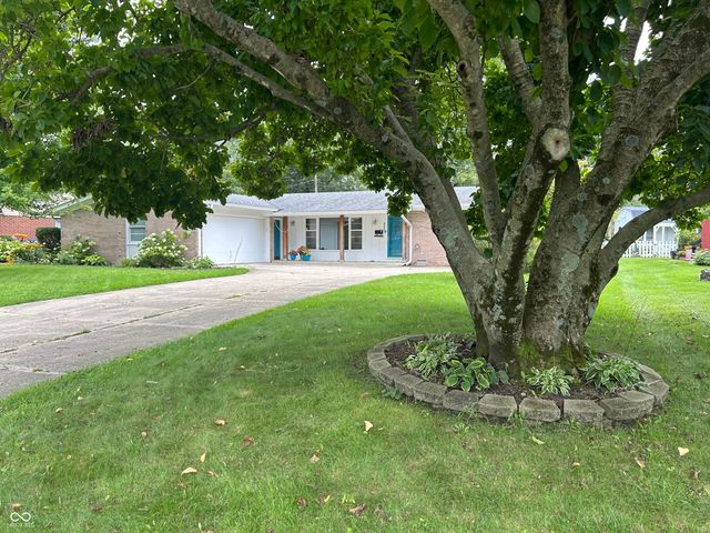 3227 Meadowcrest Drive, Anderson, IN 46011