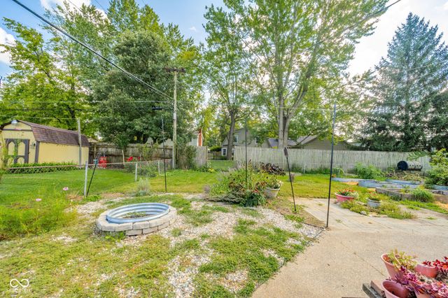 3227 Meadowcrest Drive, Anderson, IN 46011