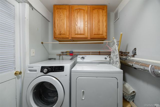 25 Verplanck Avenue, Hopewell Junction, NY 12533