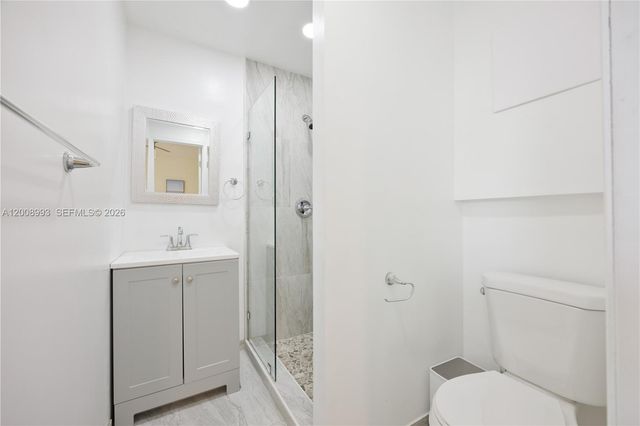 609 S Crescent Drive, Hollywood, FL 33021