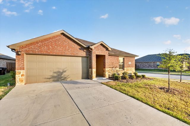 2002 Berrywood Drive, Royse City, TX 75189
