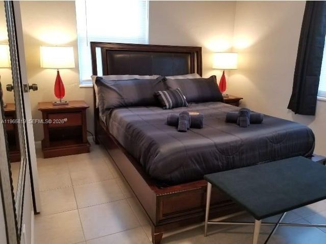 2023 Funston St 2, Hollywood, FL 33020