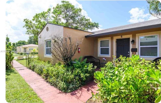 2023 Funston St 2, Hollywood, FL 33020