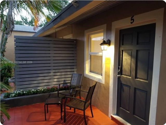 2023 Funston St 2, Hollywood, FL 33020