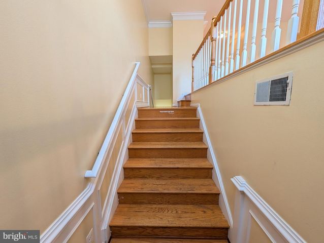 45775 SMOKETREE TER, Sterling, VA 20166