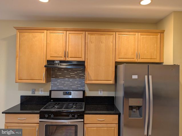 45775 SMOKETREE TER, Sterling, VA 20166