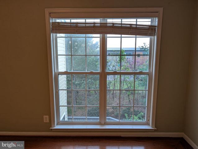 45775 SMOKETREE TER, Sterling, VA 20166