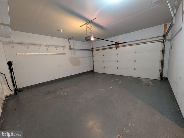45775 SMOKETREE TER, Sterling, VA 20166